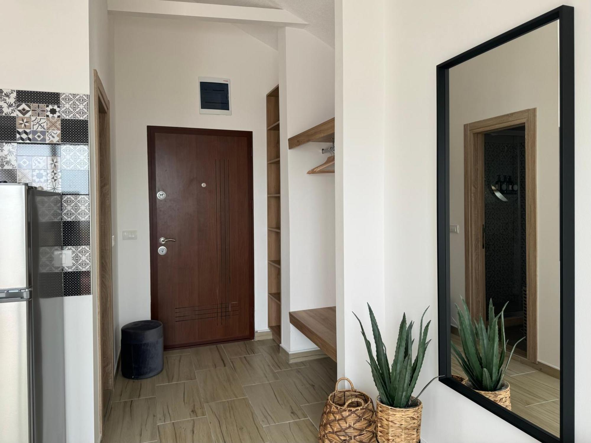 Sunjourney Sea View Apartment